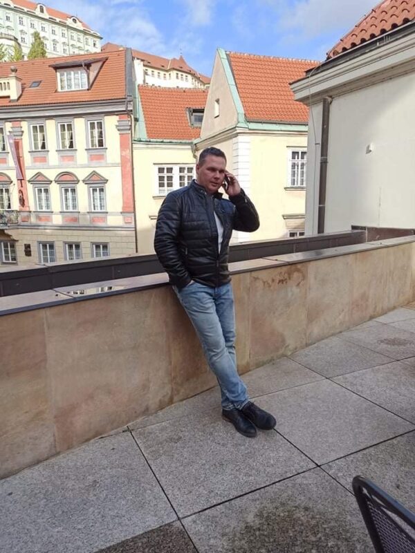 https://www.mirekzborovsky.cz/wp-content/uploads/2021/11/Miroslav-Zborovsky-11-2021.jpg